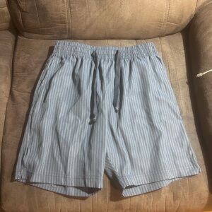 Men's Gray Striped Athletic Shorts